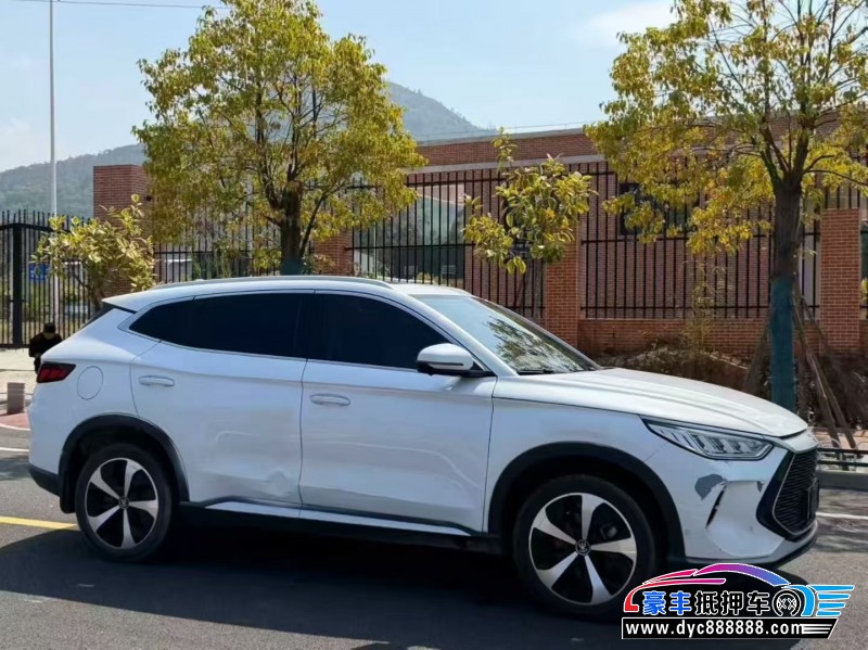 23年比亚迪宋轿车抵押车出售