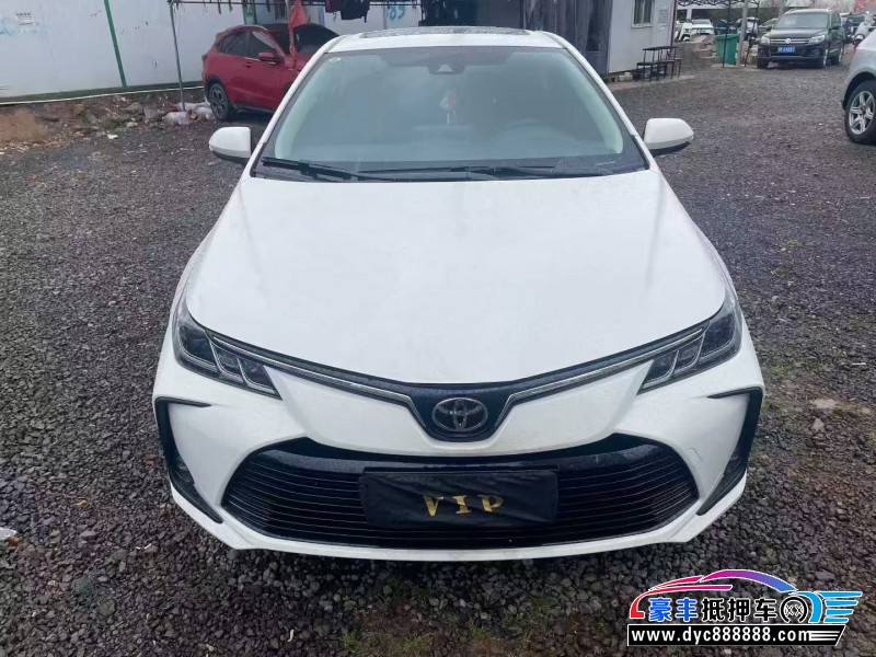 抵押车出售25年丰田卡罗拉轿车