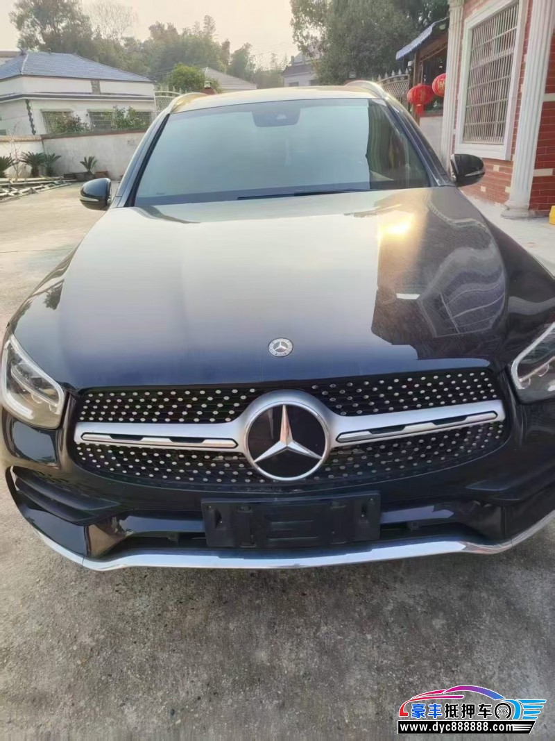 20年奔驰GLC轿车抵押车出售