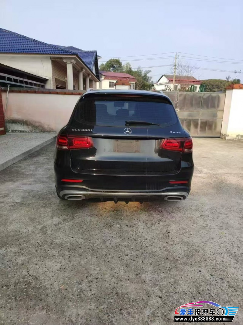 20年奔驰GLC轿车抵押车出售