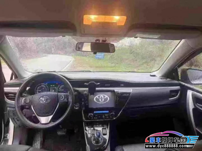16年丰田卡罗拉轿车抵押车出售