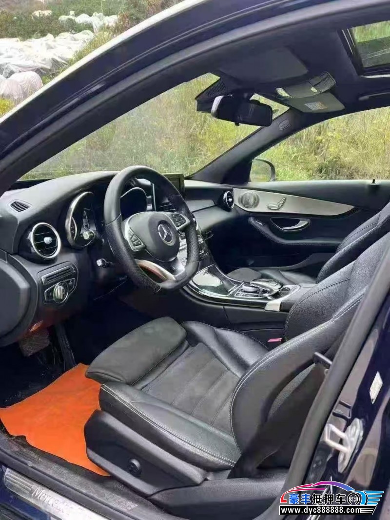 18年奔驰C轿车抵押车出售