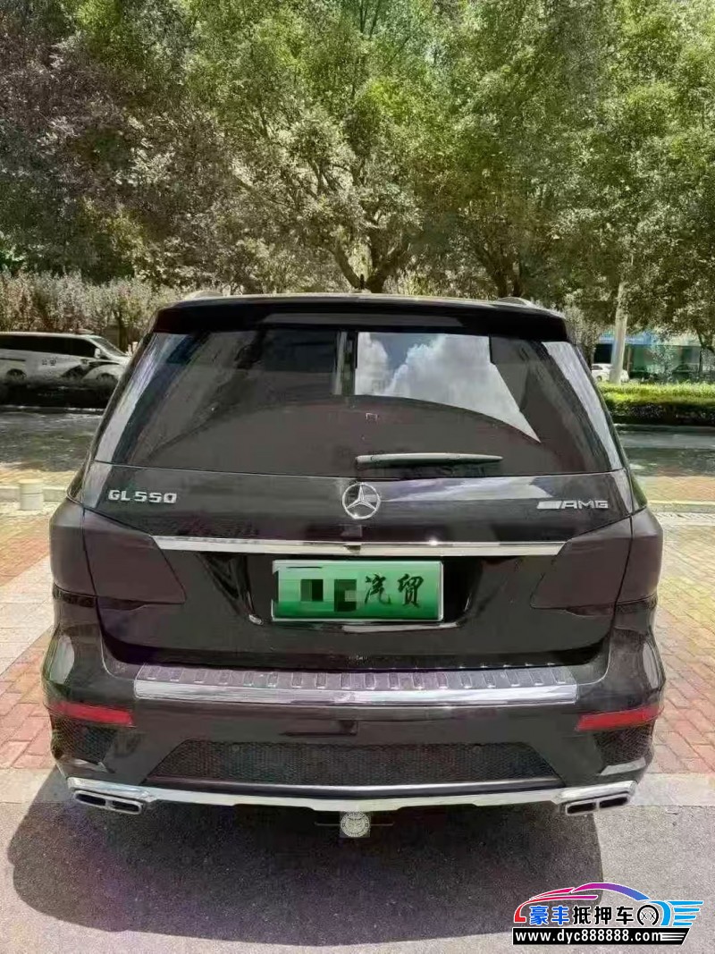 14年奔驰GL轿车抵押车出售