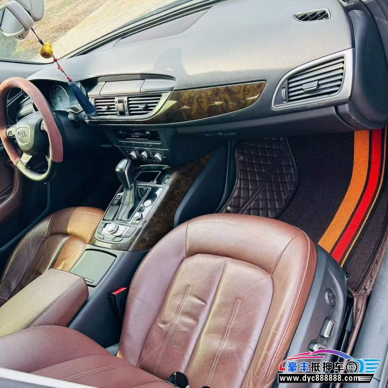 17年奥迪A6L轿车抵押车出售