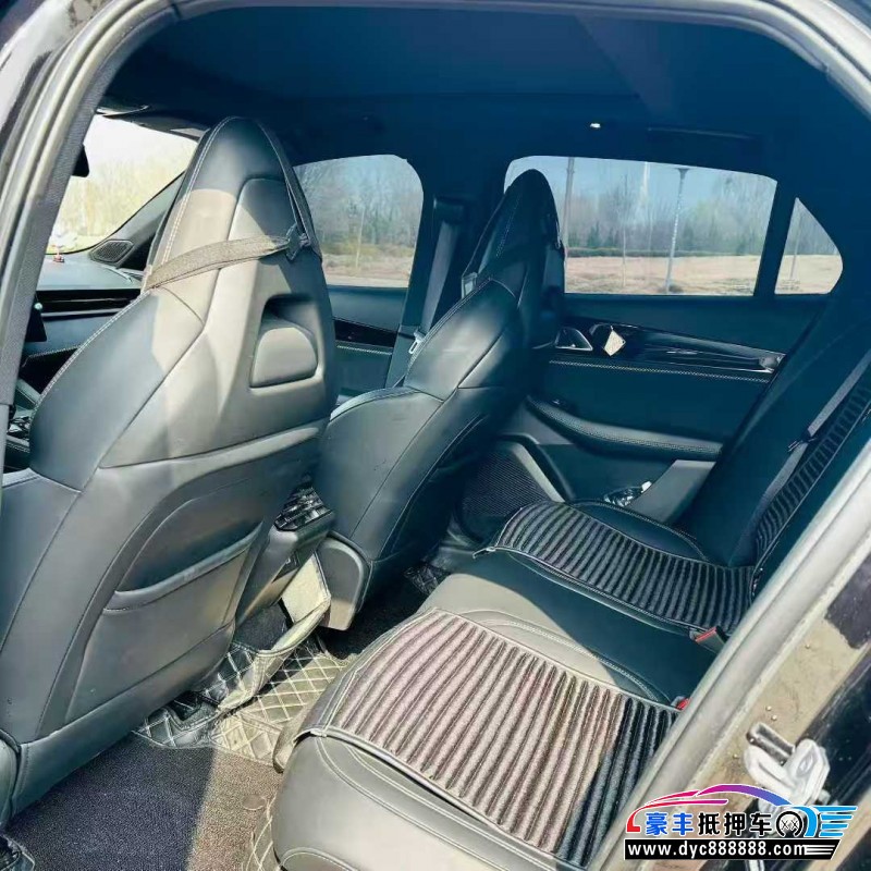 25年领克03轿车抵押车出售