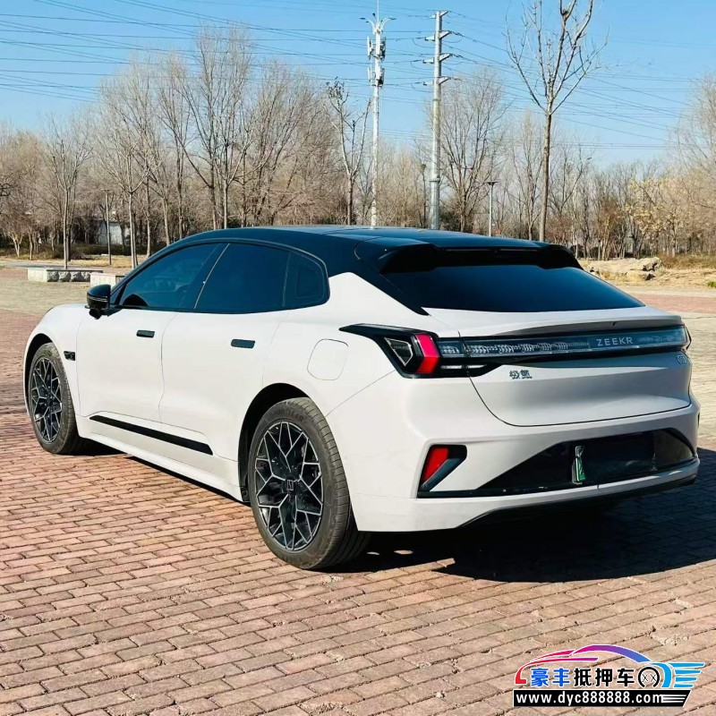 24年极氪001轿车抵押车出售