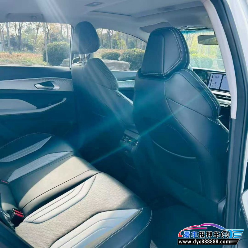 24年吉利缤瑞轿车抵押车出售