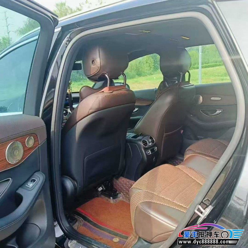 21年奔驰GLCSUV抵押车出售