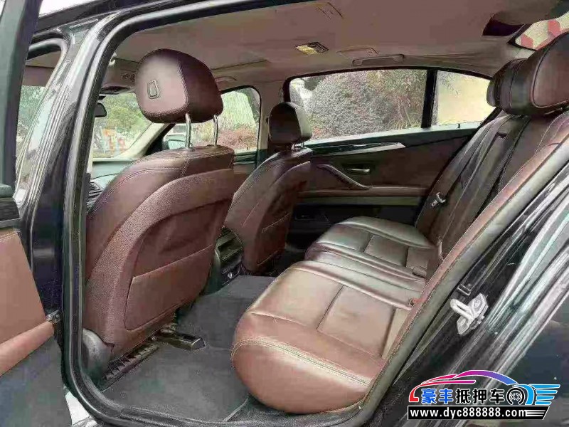 15年宝马5系轿车抵押车出售