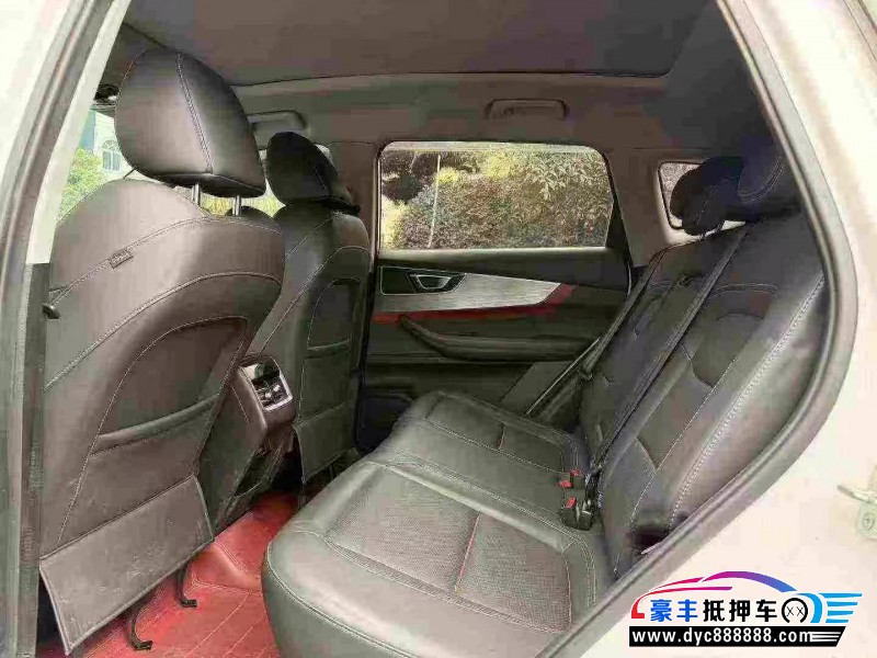 22年奇瑞瑞虎7轿车抵押车出售