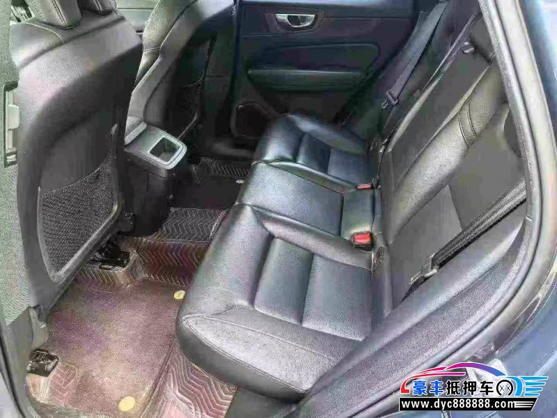 23年沃尔沃XC60轿车抵押车出售