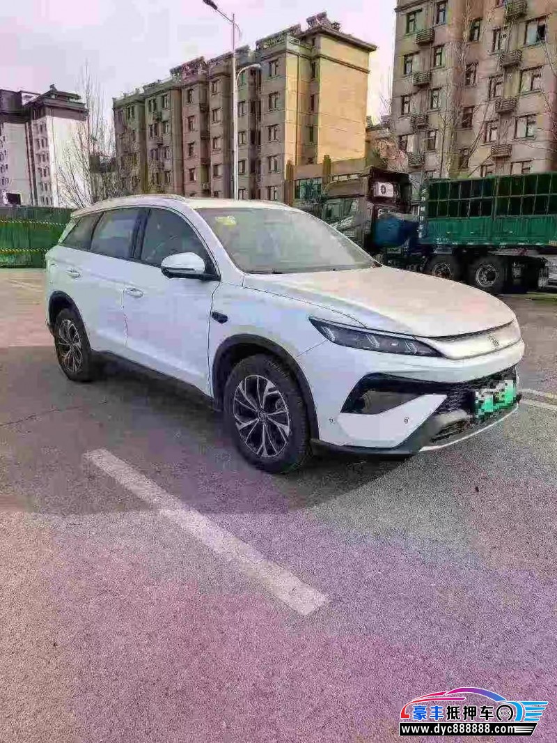 25年比亚迪宋轿车抵押车出售