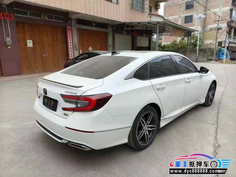 23年本田雅阁轿车抵押车出售