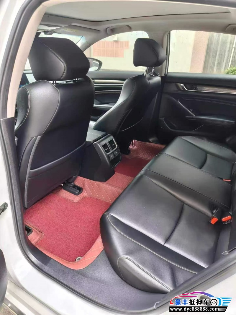 23年本田雅阁轿车抵押车出售