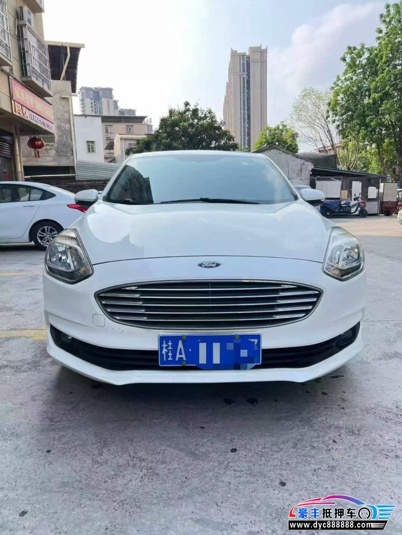 19年福特福睿斯轿车抵押车出售