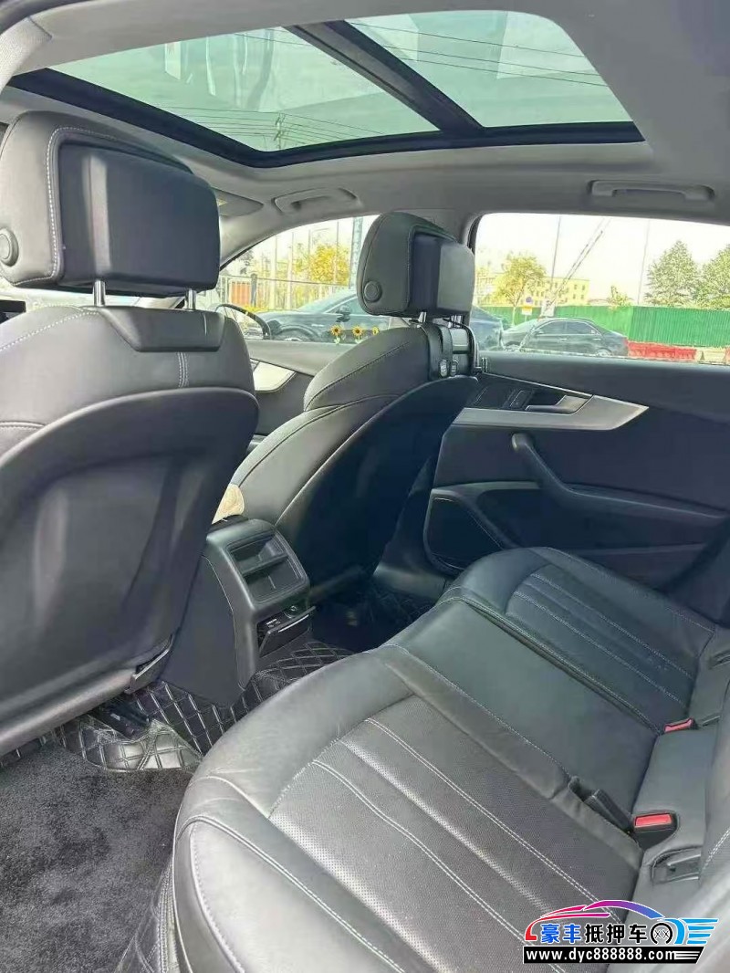 20年奥迪A4L轿车抵押车出售