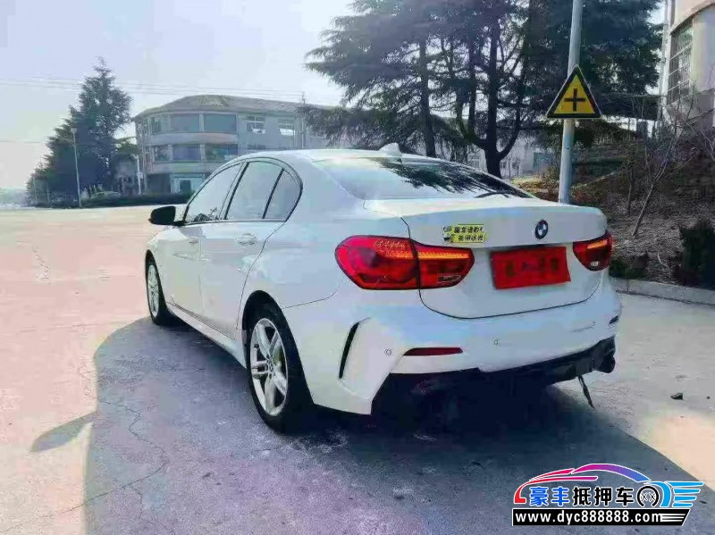 22年宝马1系轿车抵押车出售