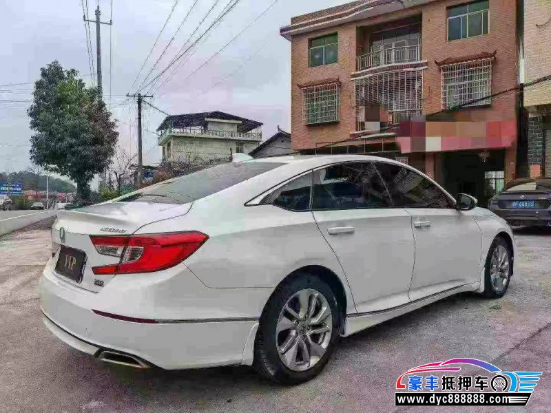 19年本田雅阁轿车抵押车出售