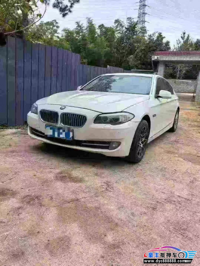 13年宝马5系轿车抵押车出售