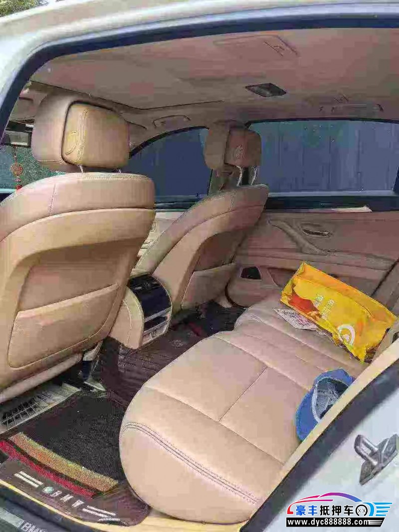 13年宝马5系轿车抵押车出售