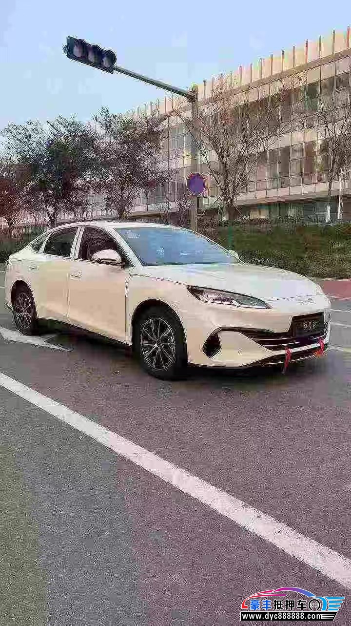 25年比亚迪海豹轿车抵押车出售