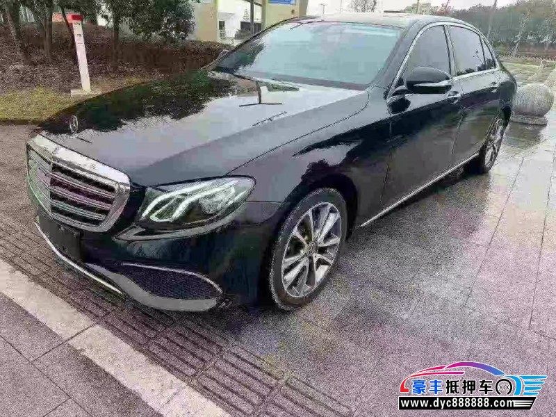 19年奔驰E轿车抵押车出售