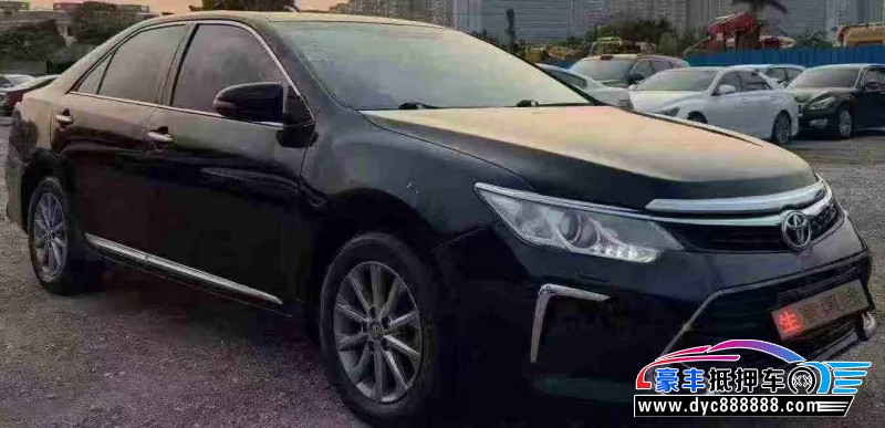 17年丰田凯美瑞轿车抵押车出售