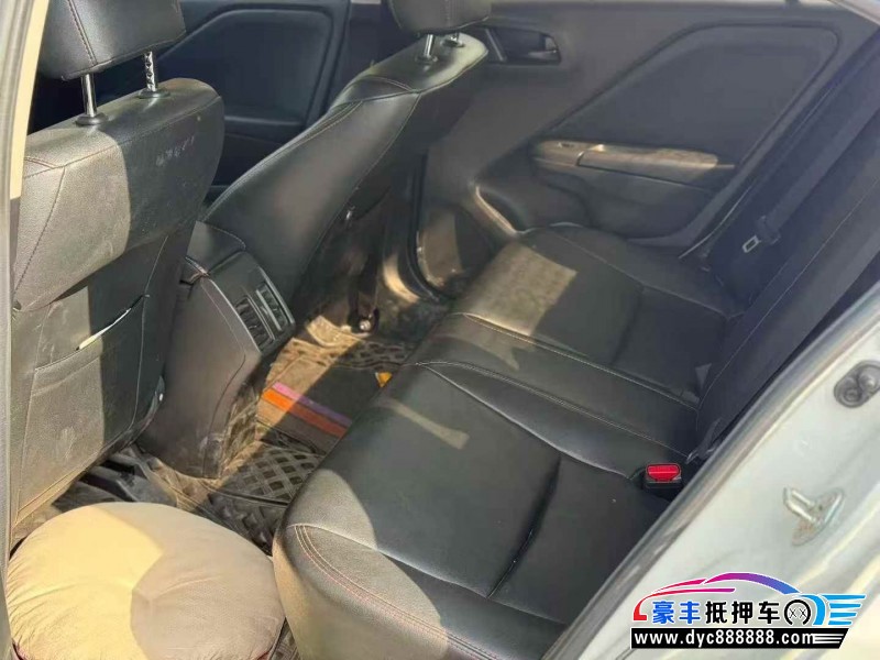 19年本田锋范轿车抵押车出售