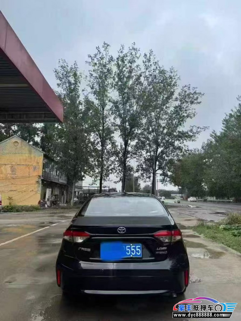 20年丰田雷凌轿车抵押车出售