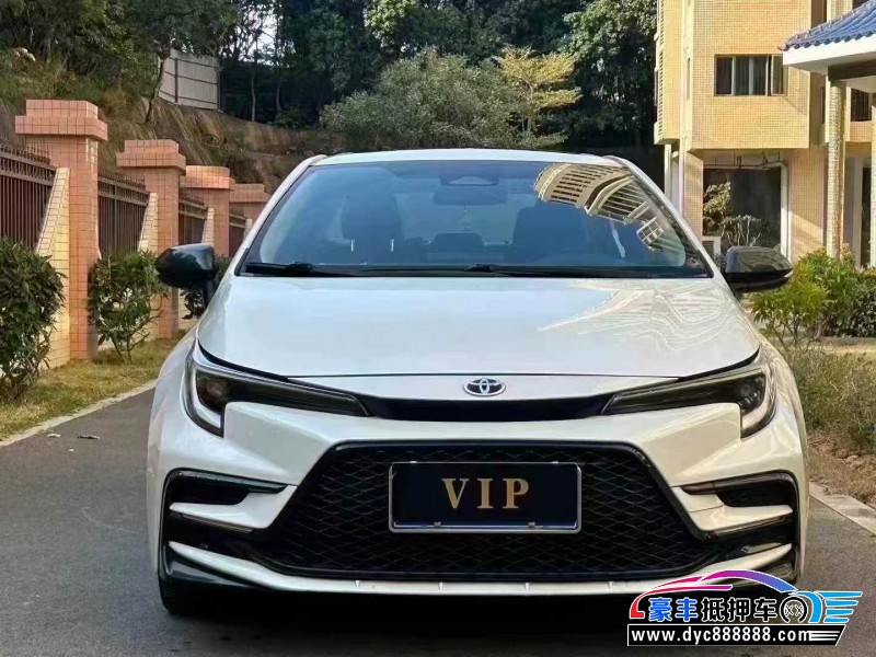 抵押车出售23年丰田雷凌轿车