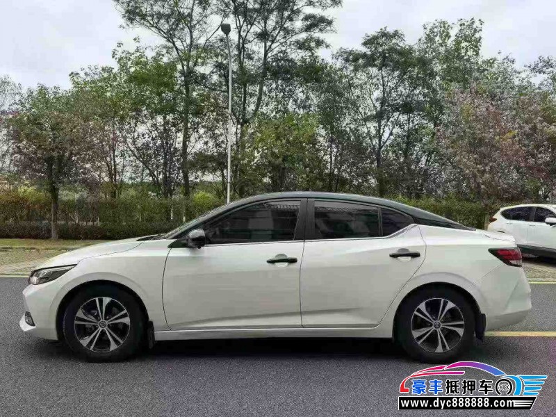 19年日产轩逸轿车抵押车出售