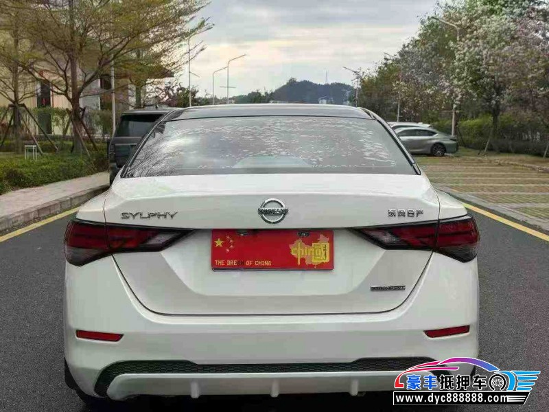 19年日产轩逸轿车抵押车出售