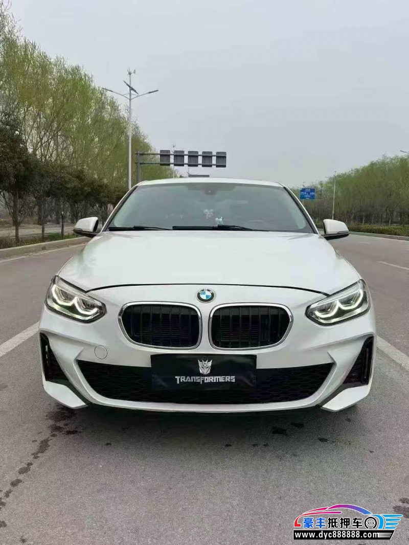 20年宝马1系轿车抵押车出售