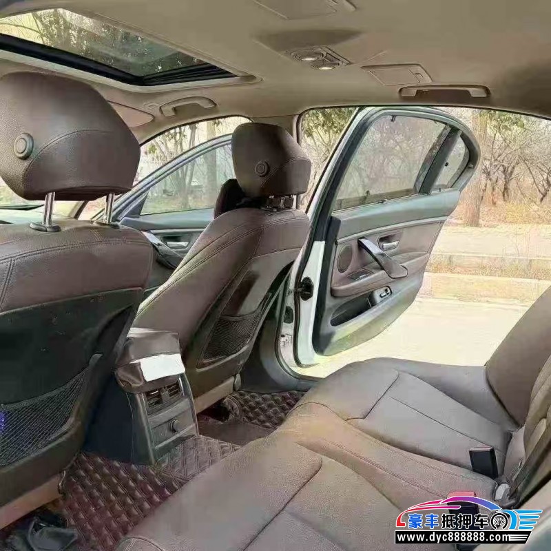 18年宝马3系轿车抵押车出售