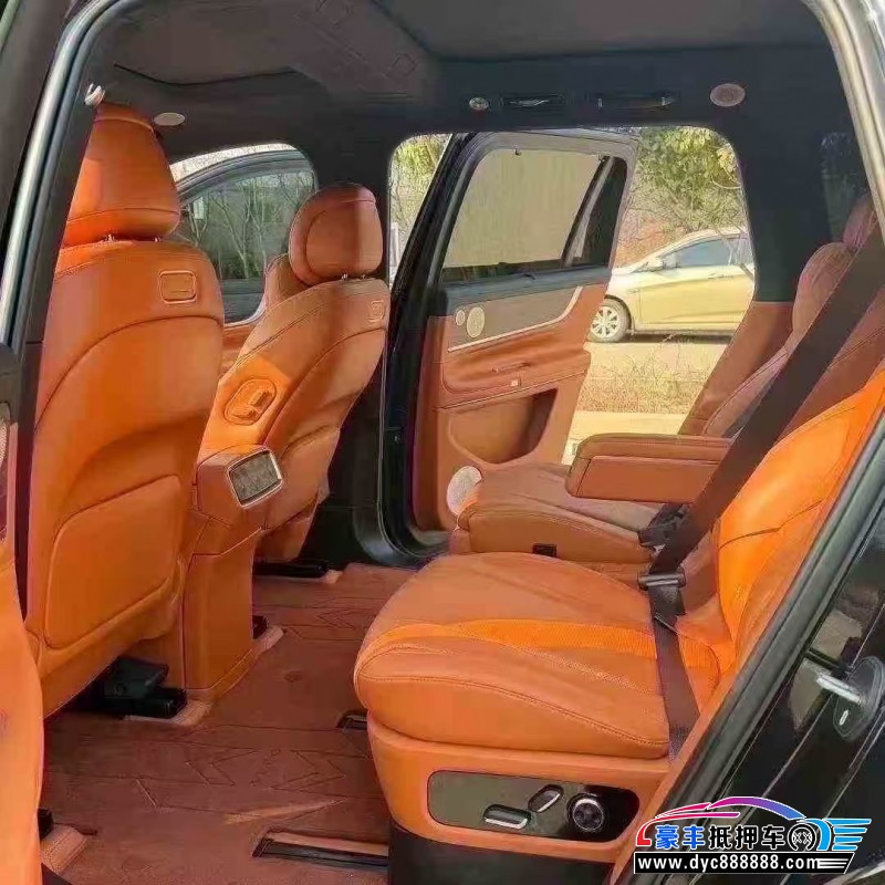 25年华为问界轿车抵押车出售