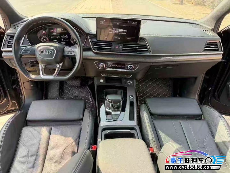 23年奥迪Q5轿车抵押车出售