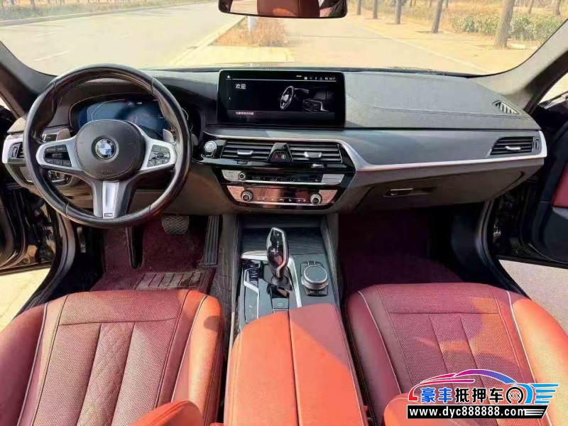 21年宝马5系轿车抵押车出售