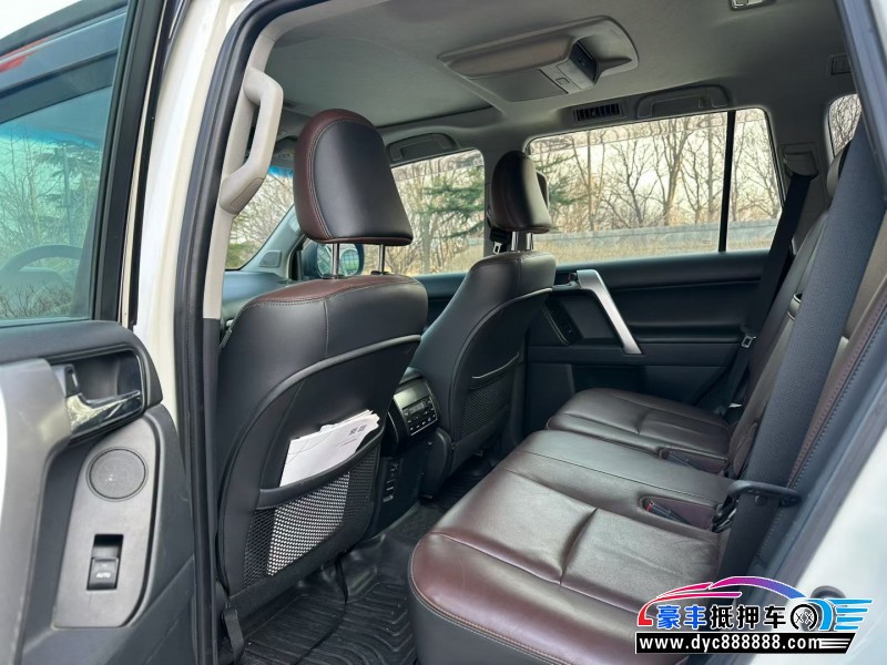 16年丰田普拉多（霸道）轿车抵押车出售