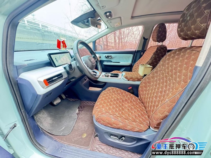 22年埃安Y70轿车抵押车出售