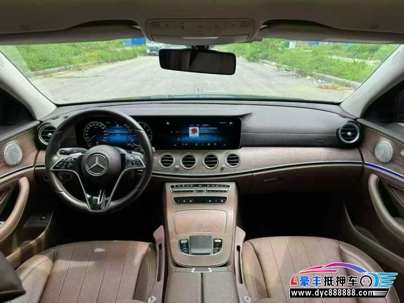 23年奔驰E轿车抵押车出售