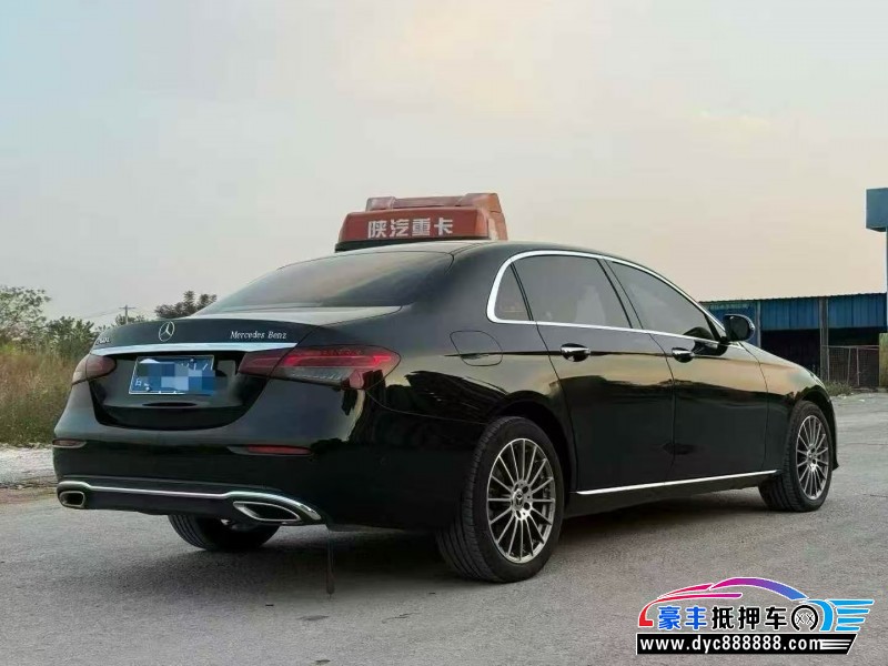 22年奔驰E轿车抵押车出售