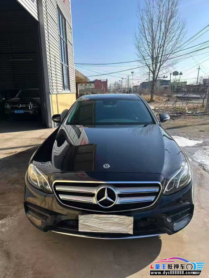 17年奔驰E轿车抵押车出售