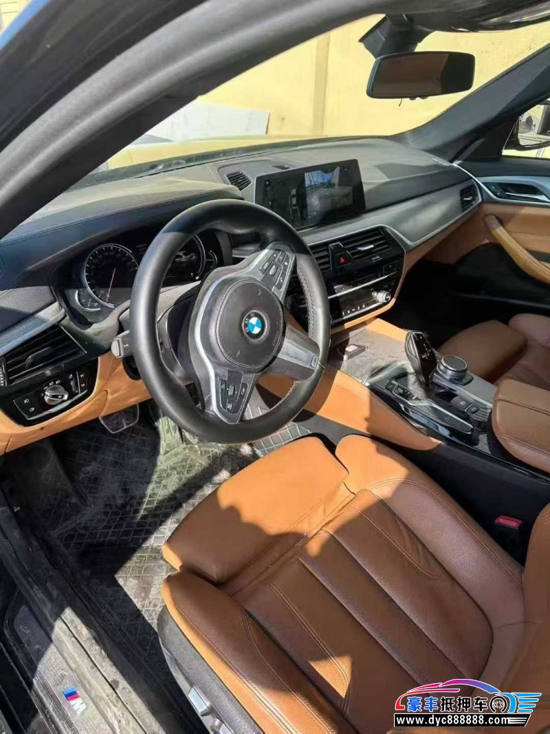 18年宝马5系轿车抵押车出售