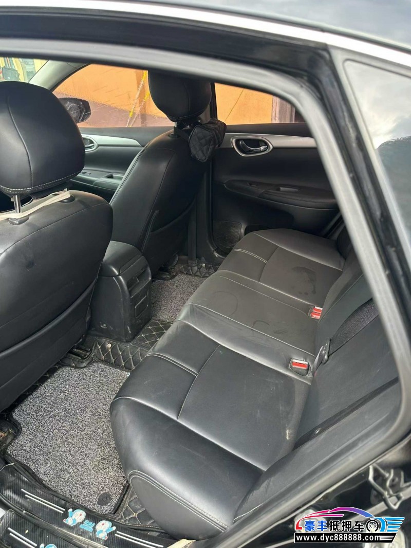 19年日产轩逸轿车抵押车出售