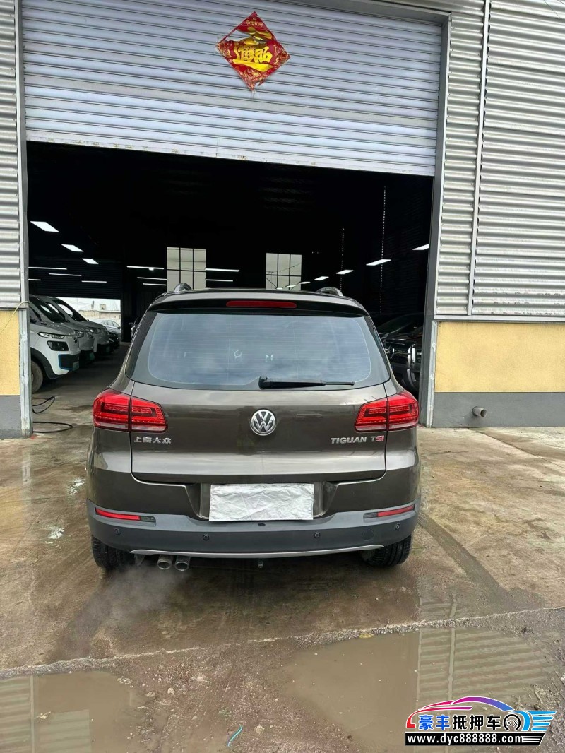 14年大众途观轿车抵押车出售