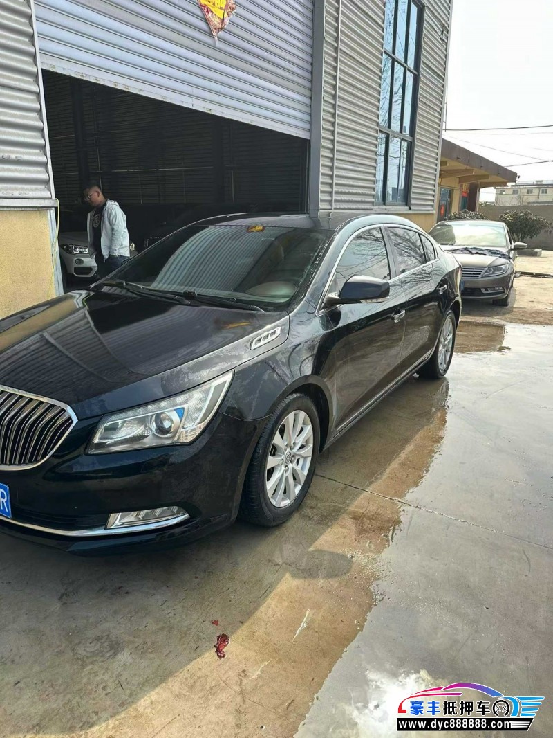 14年别克君越轿车抵押车出售