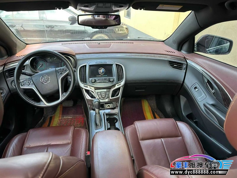 14年别克君越轿车抵押车出售