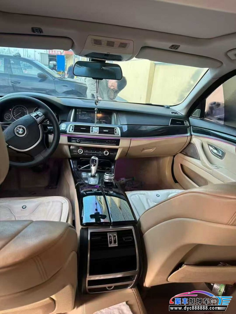 13年宝马5系轿车抵押车出售