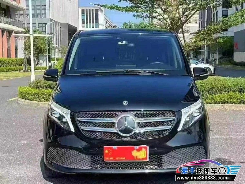 20年奔驰V轿车抵押车出售