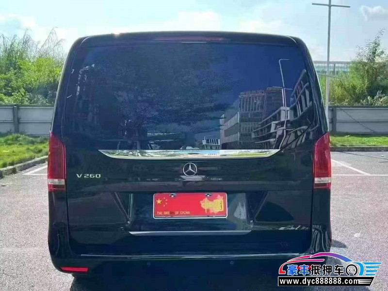 20年奔驰V轿车抵押车出售